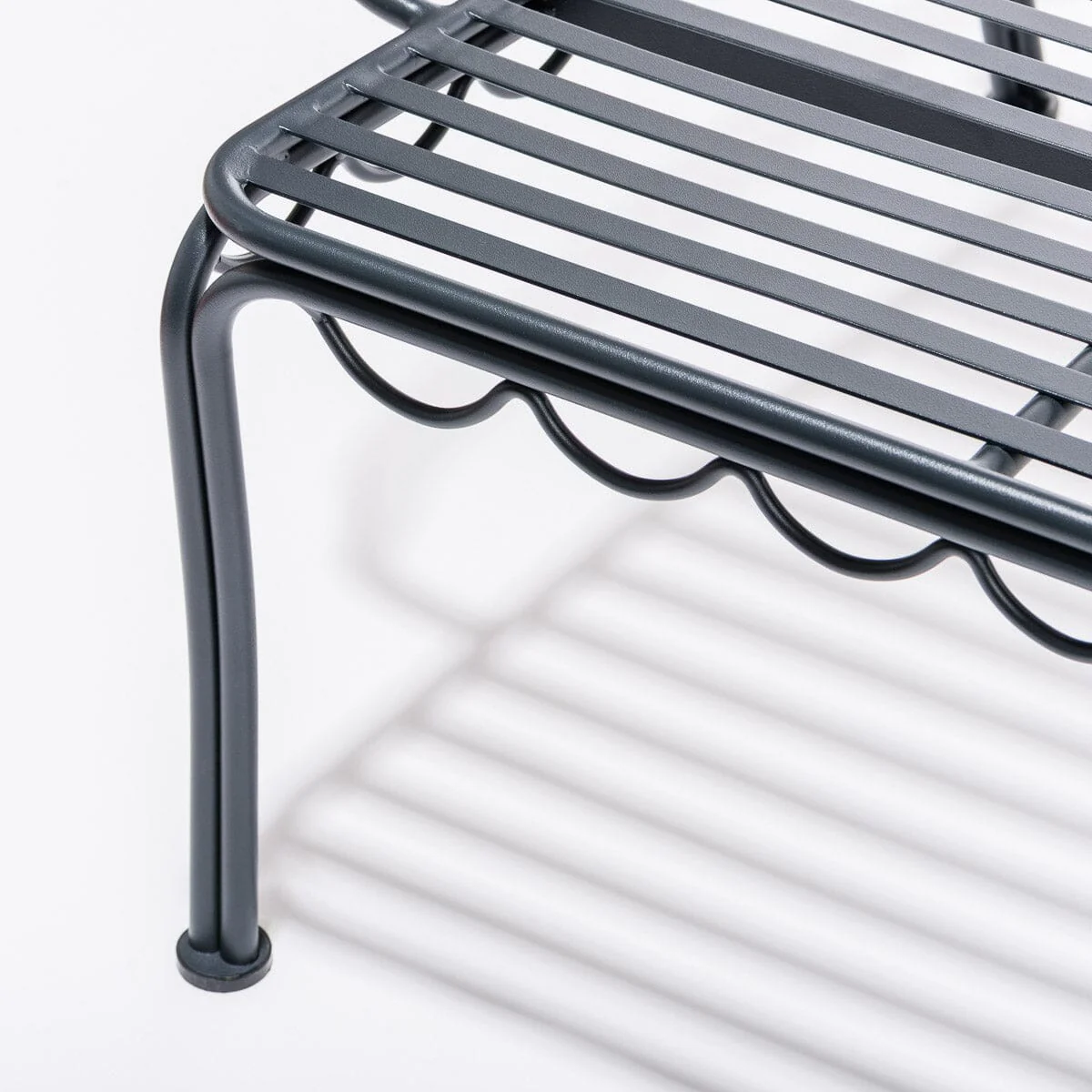 The Al Fresco Love Seat - Vintage Black - Image 4