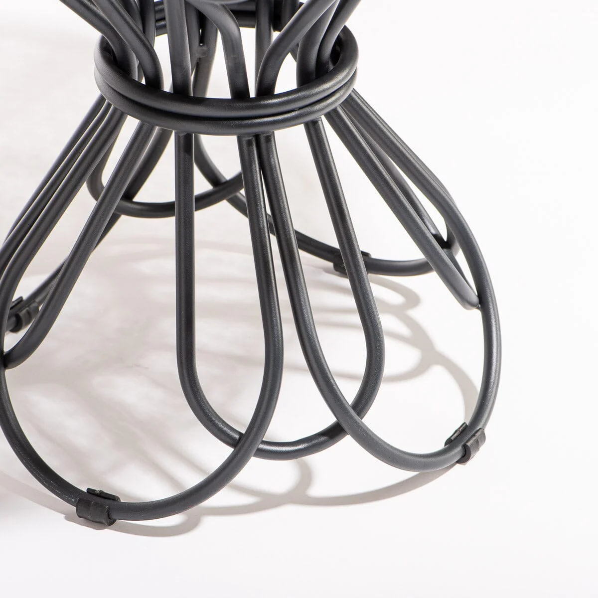 The Al Fresco Side Table - Vintage Black - Image 4