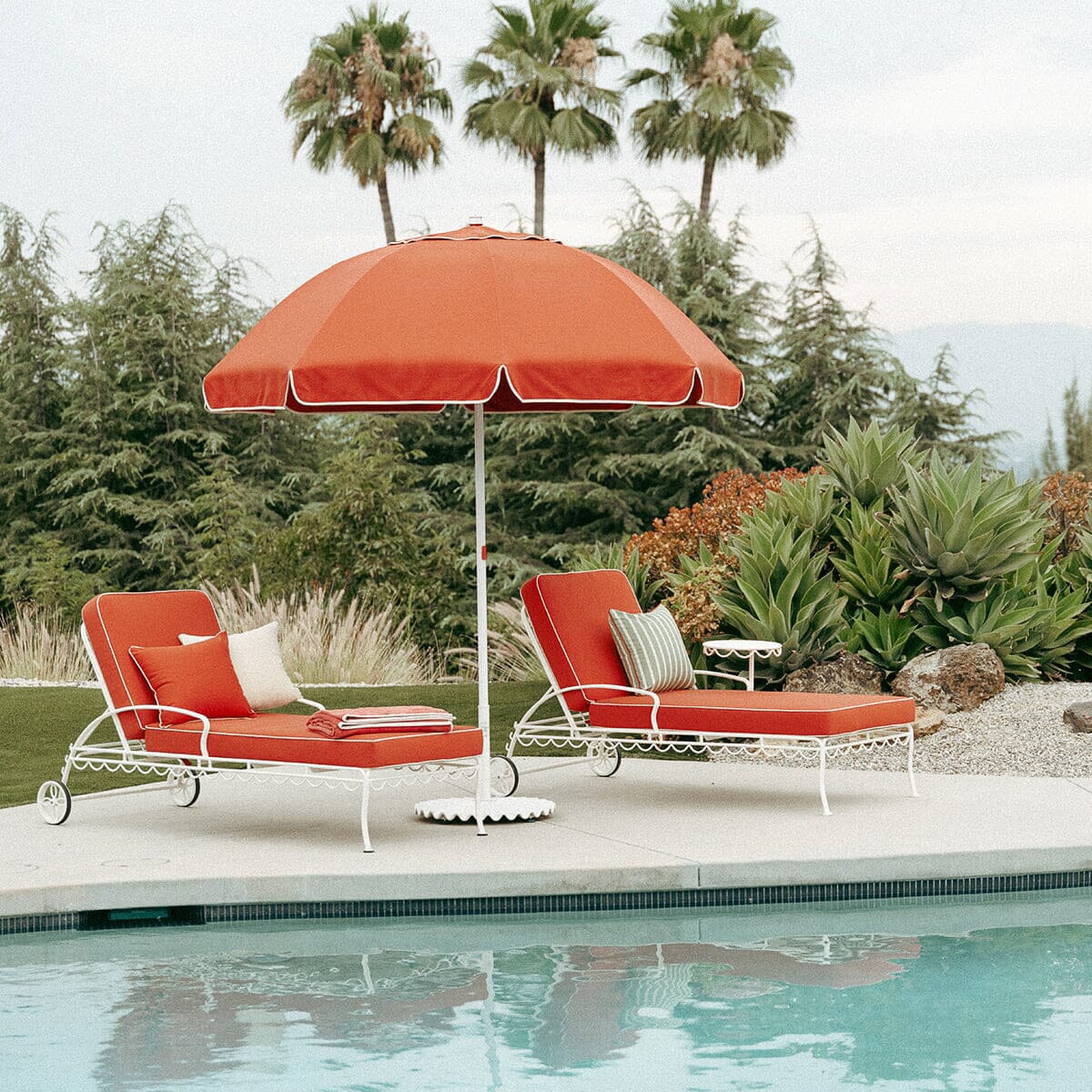 The Patio Umbrella - Elsa Red - Image 13