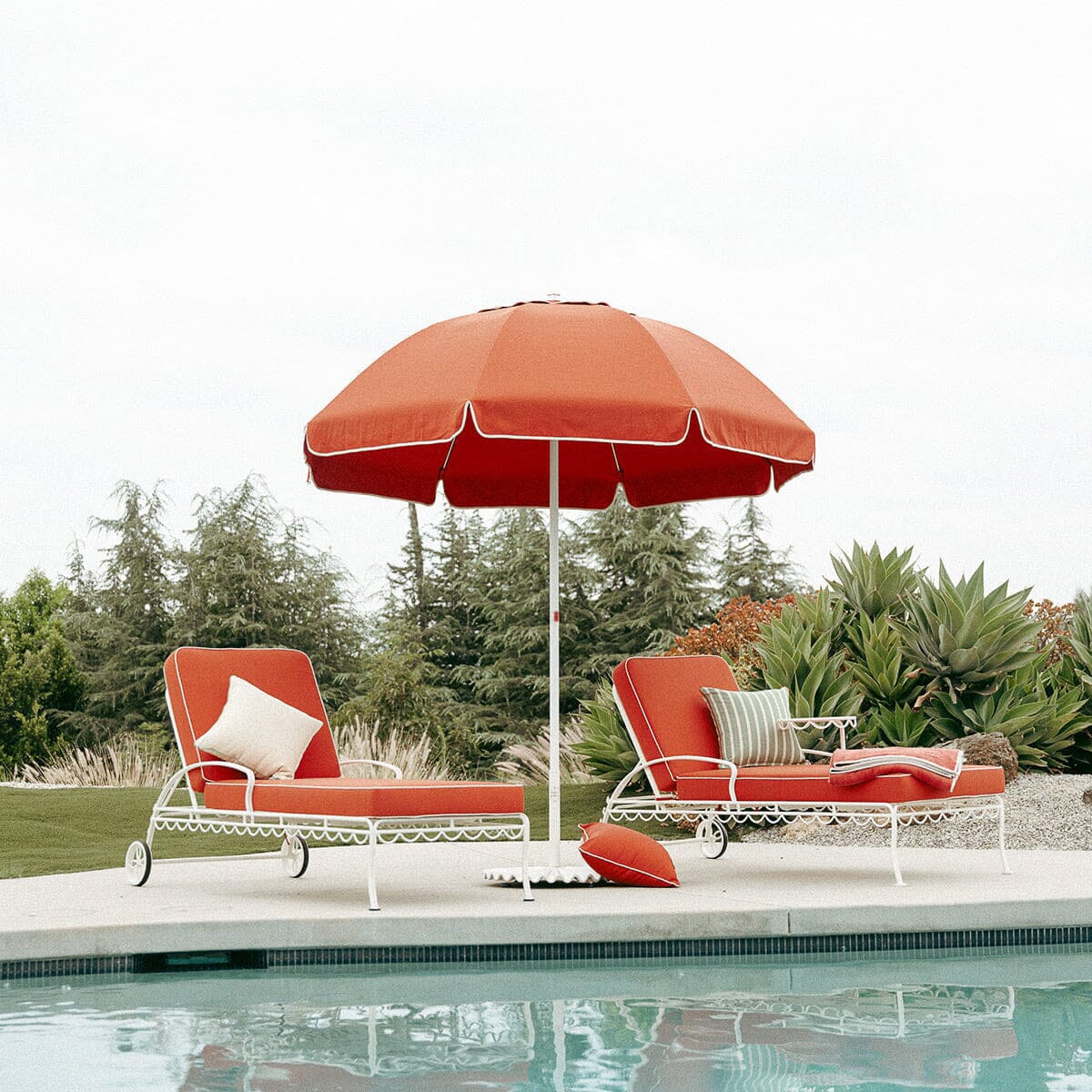 The Patio Umbrella - Elsa Red - Image 16