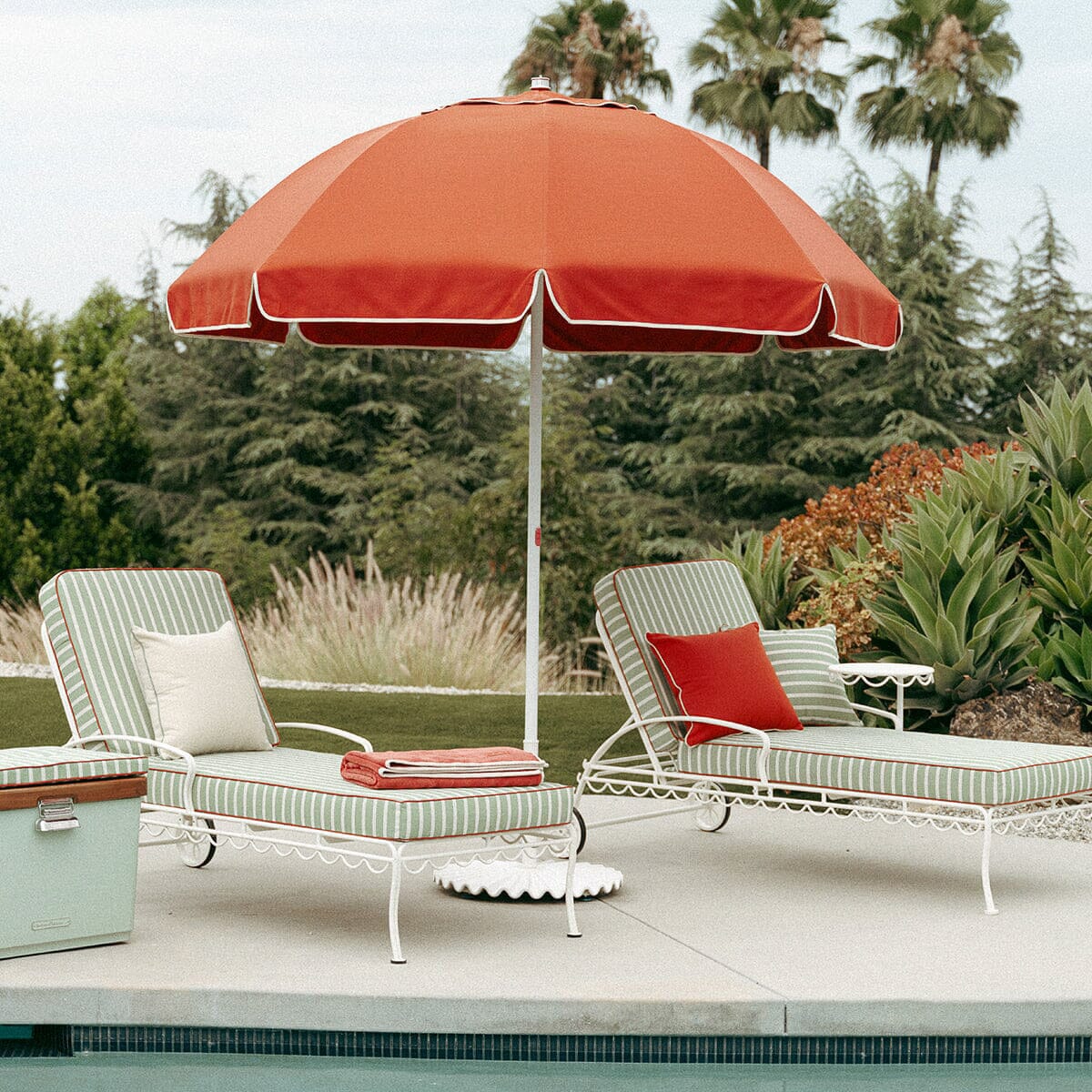 The Patio Umbrella - Elsa Red - Image 9