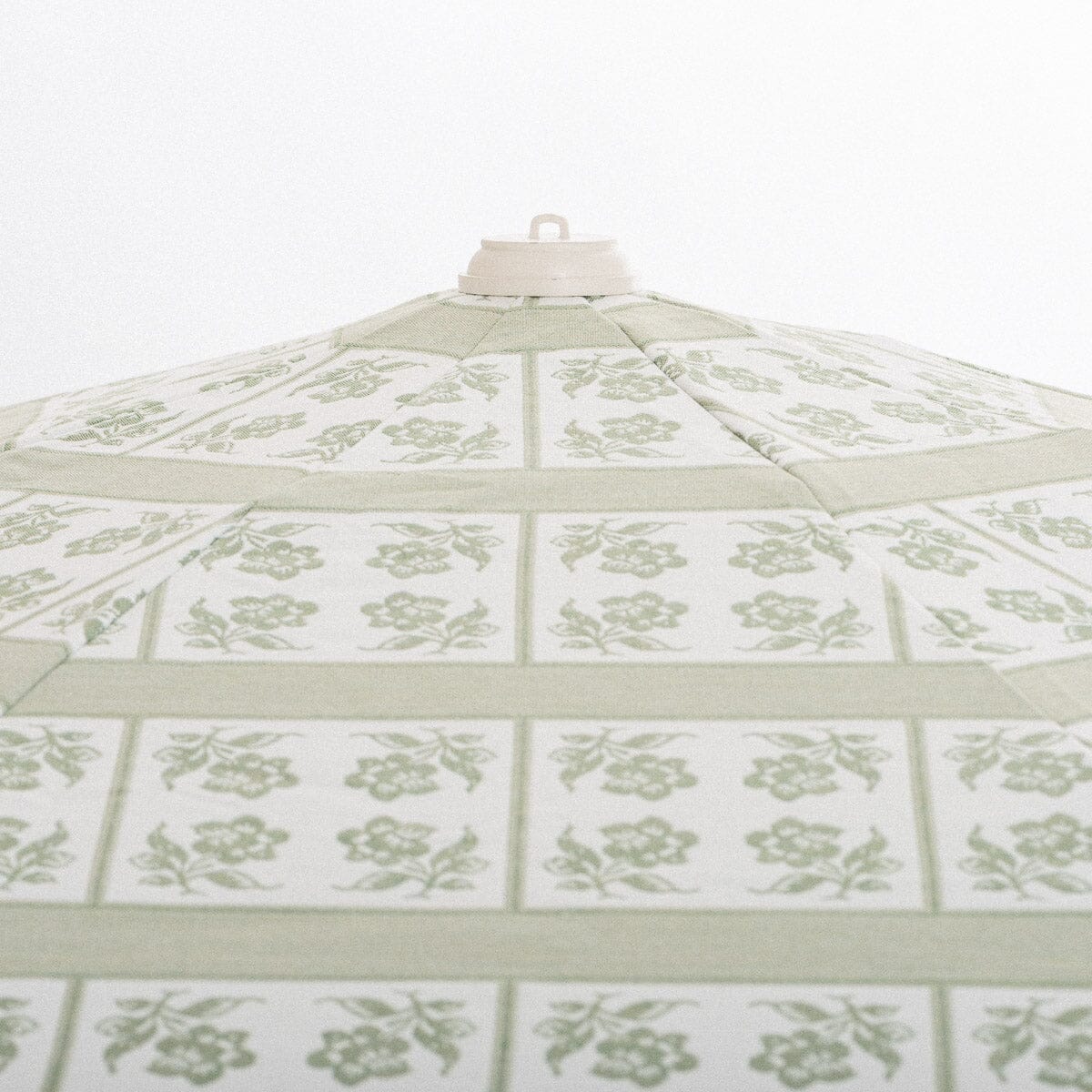The Amalfi Umbrella x Julia Berolzheimer in Jacquard Green - Image 3