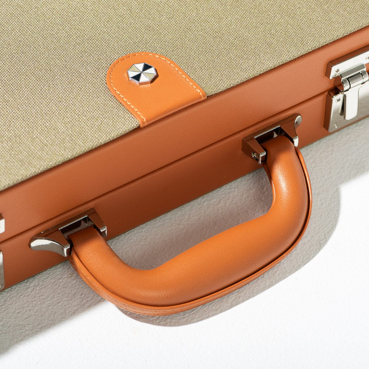 The Backgammon Set x Jenni Kayne - Image 5
