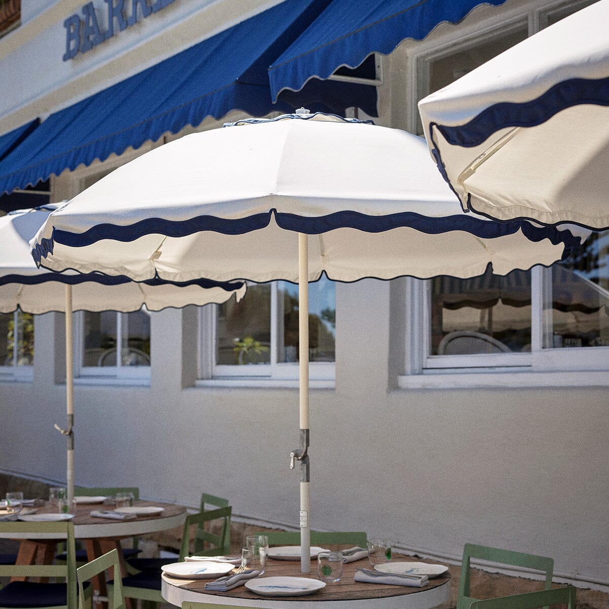 The Club Umbrella - Rivie White - Image 8