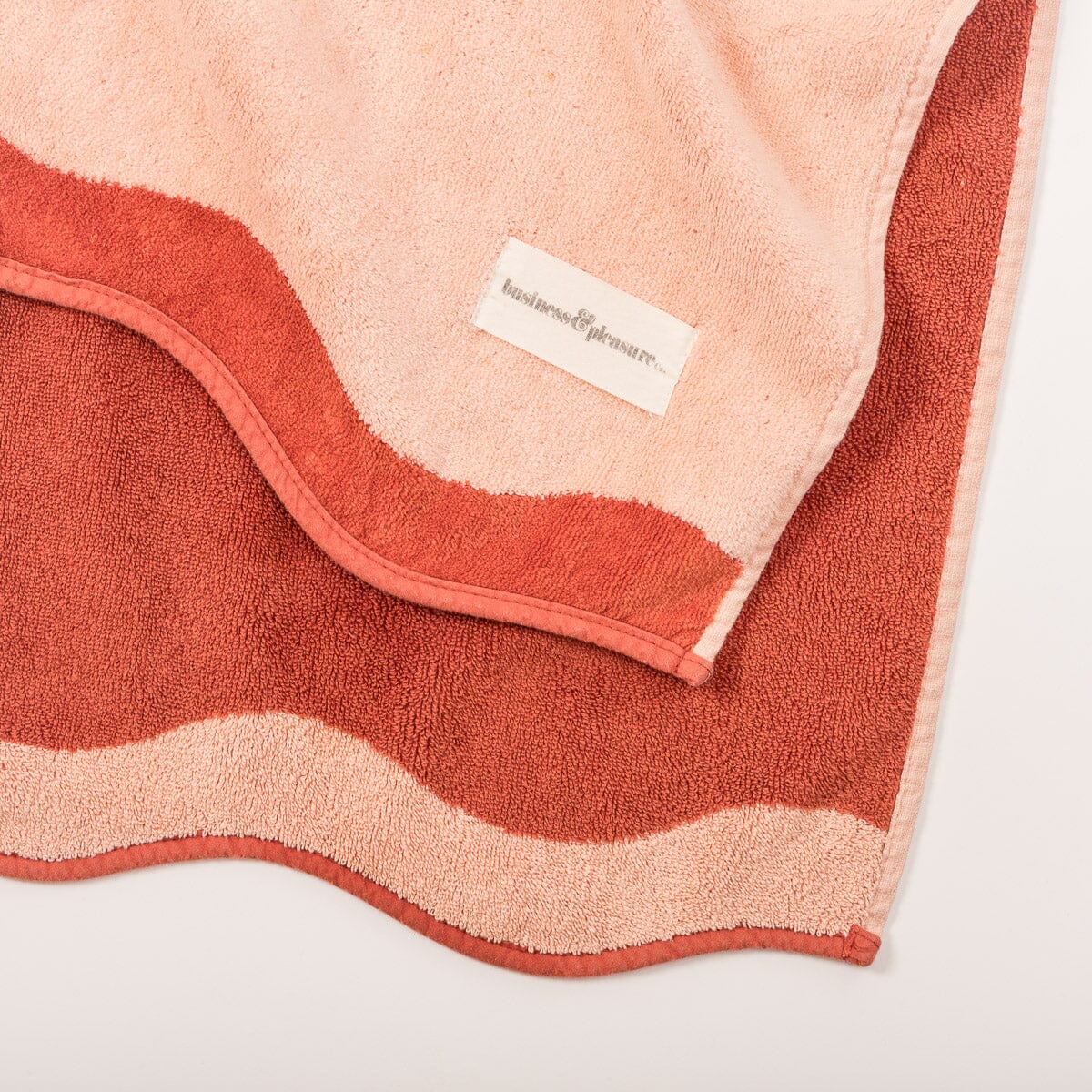 The Beach Towel - Rivie Pink - Image 6