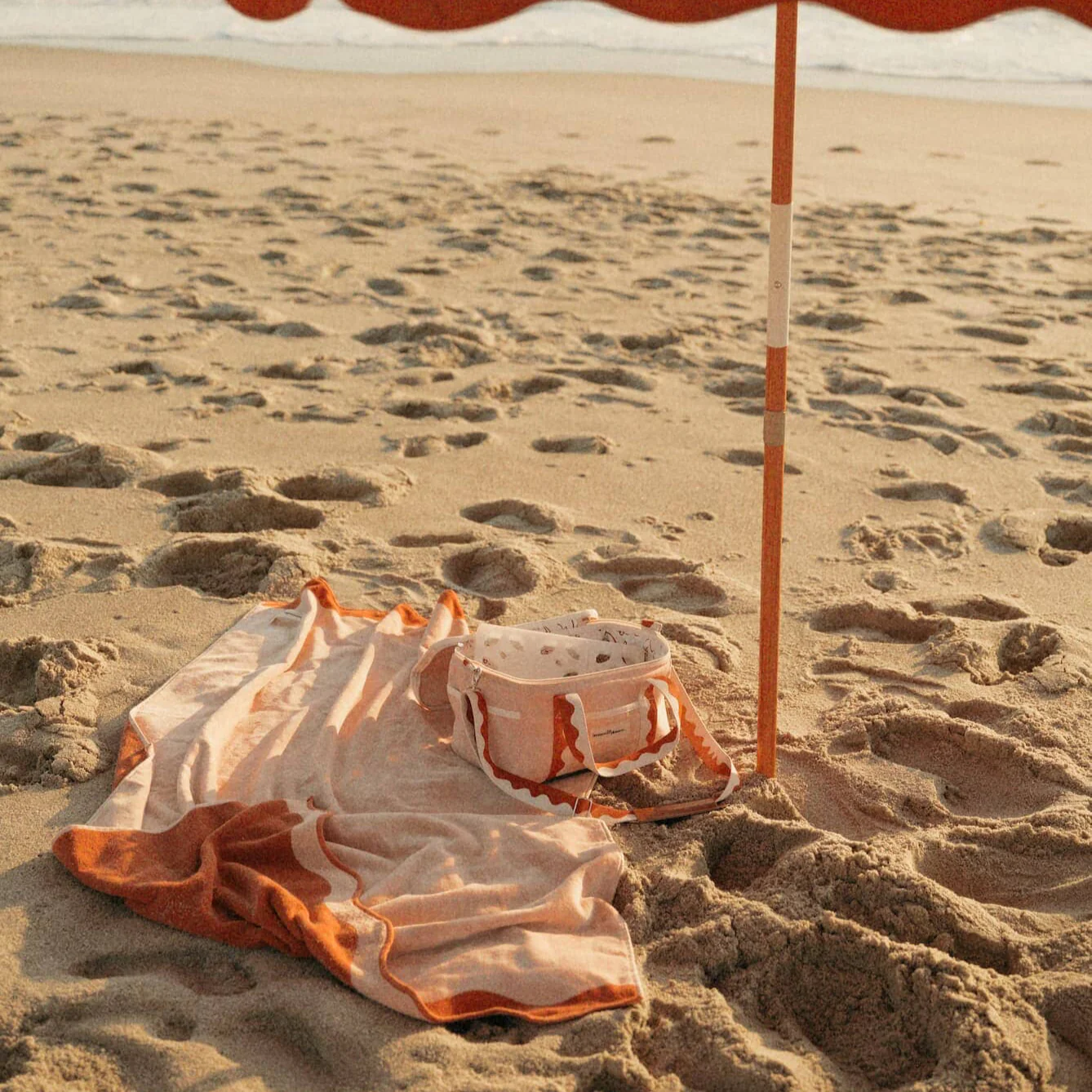 The Beach Towel - Rivie Pink - Image 8