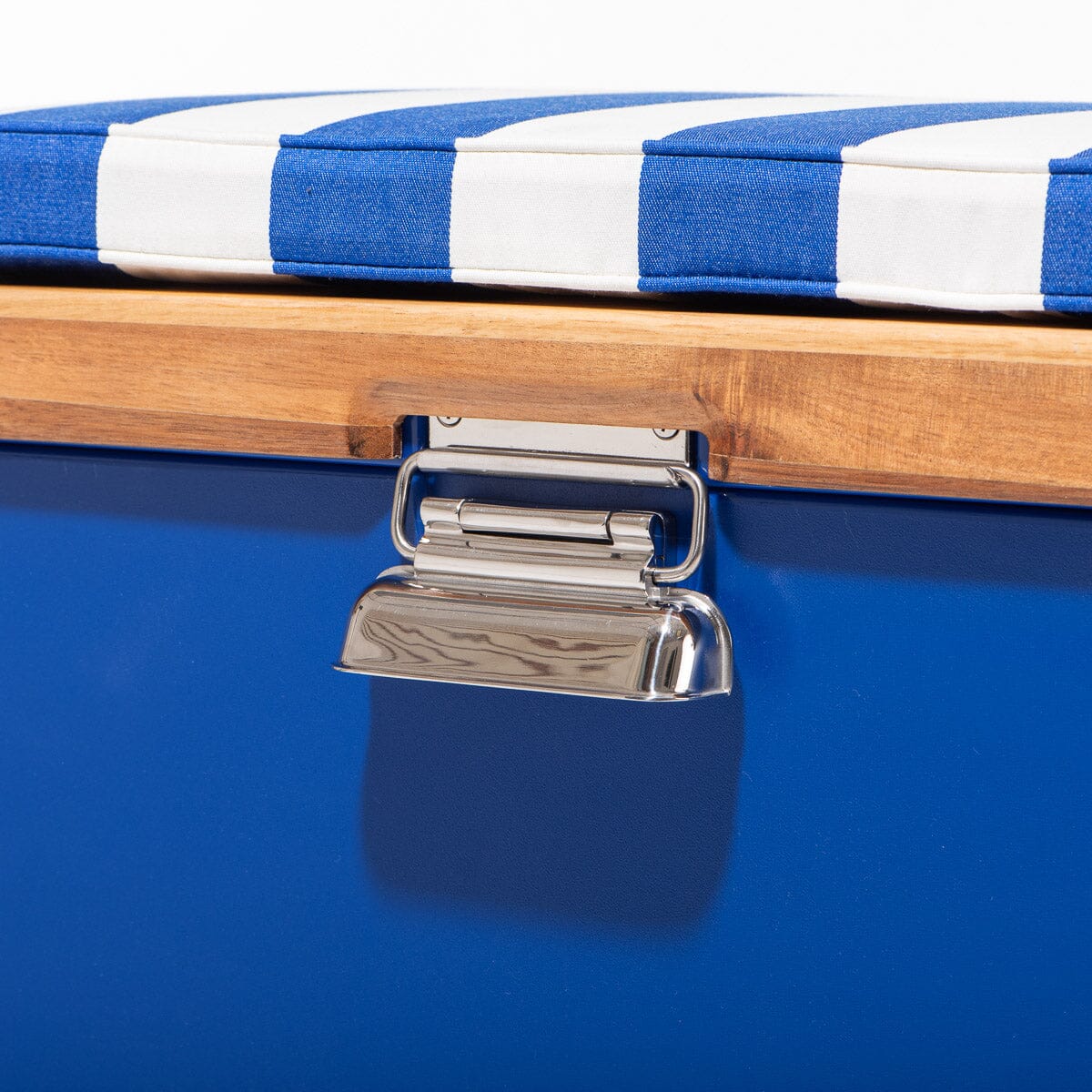 The Hemingway Cooler - Mediterranean Blue - 35 Quarts - Image 4