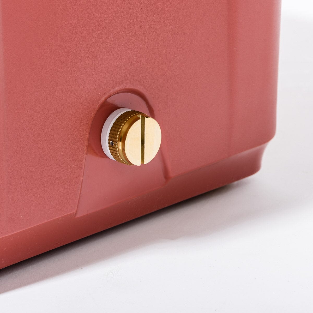 The Hemingway Cooler - Terracotta Red - 52 Liters - Image 9