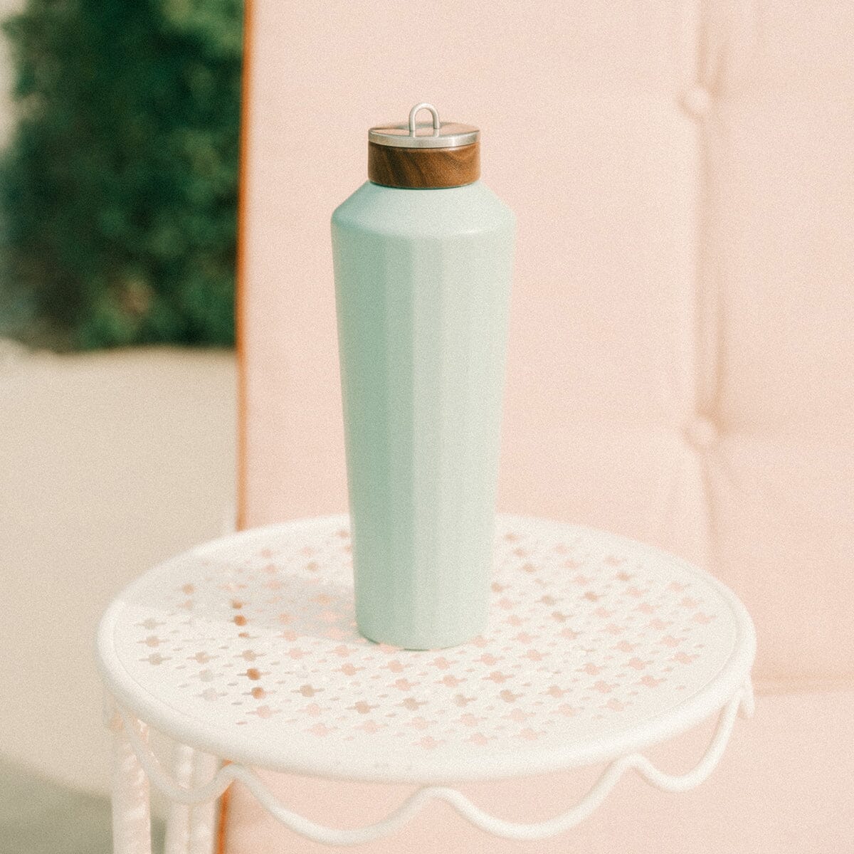 The Hemingway Drinkware - Flask - Sage Green - 25 Oz / 750 ML - Image 2