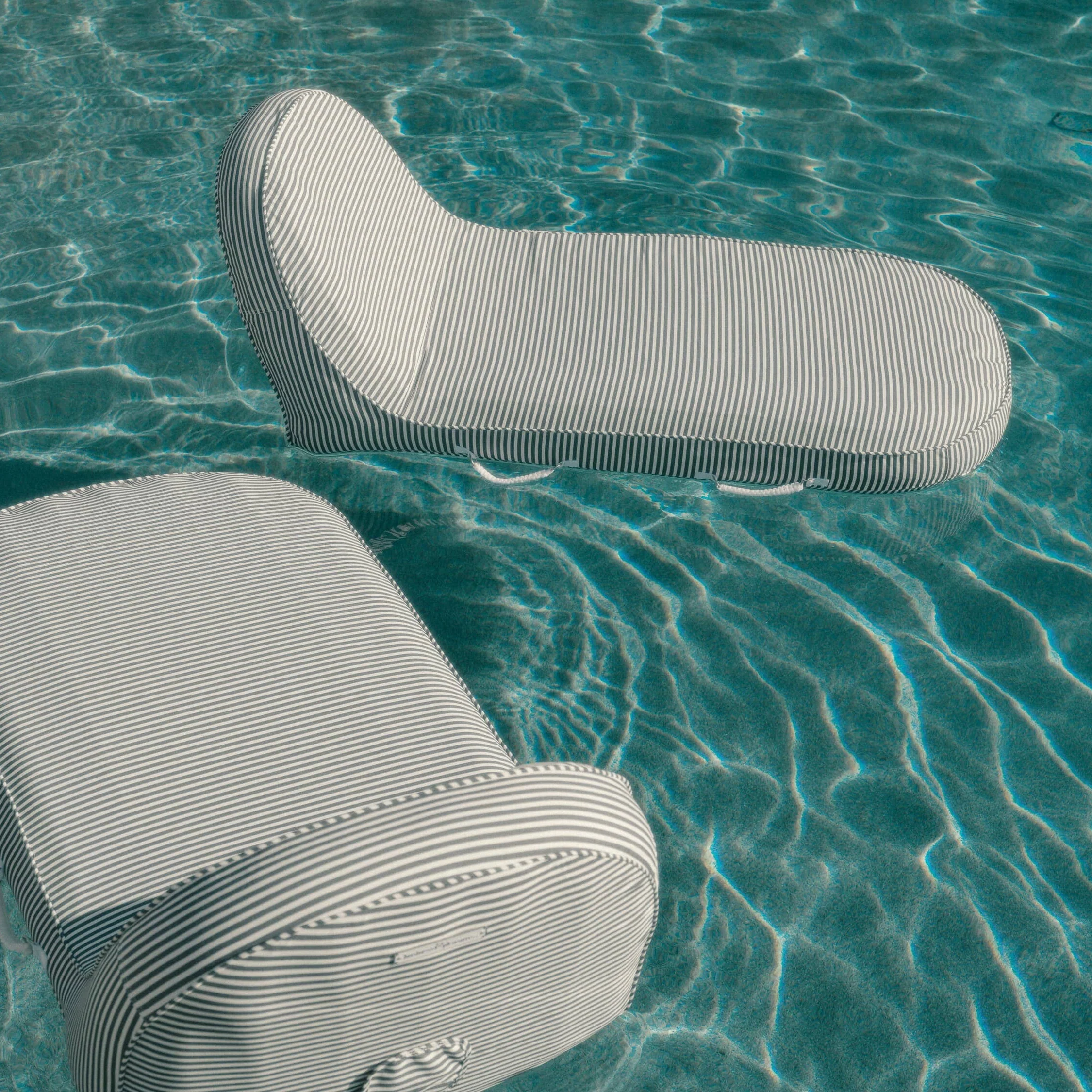 The Pool Lounger - Lauren's Navy Stripe - Image 7