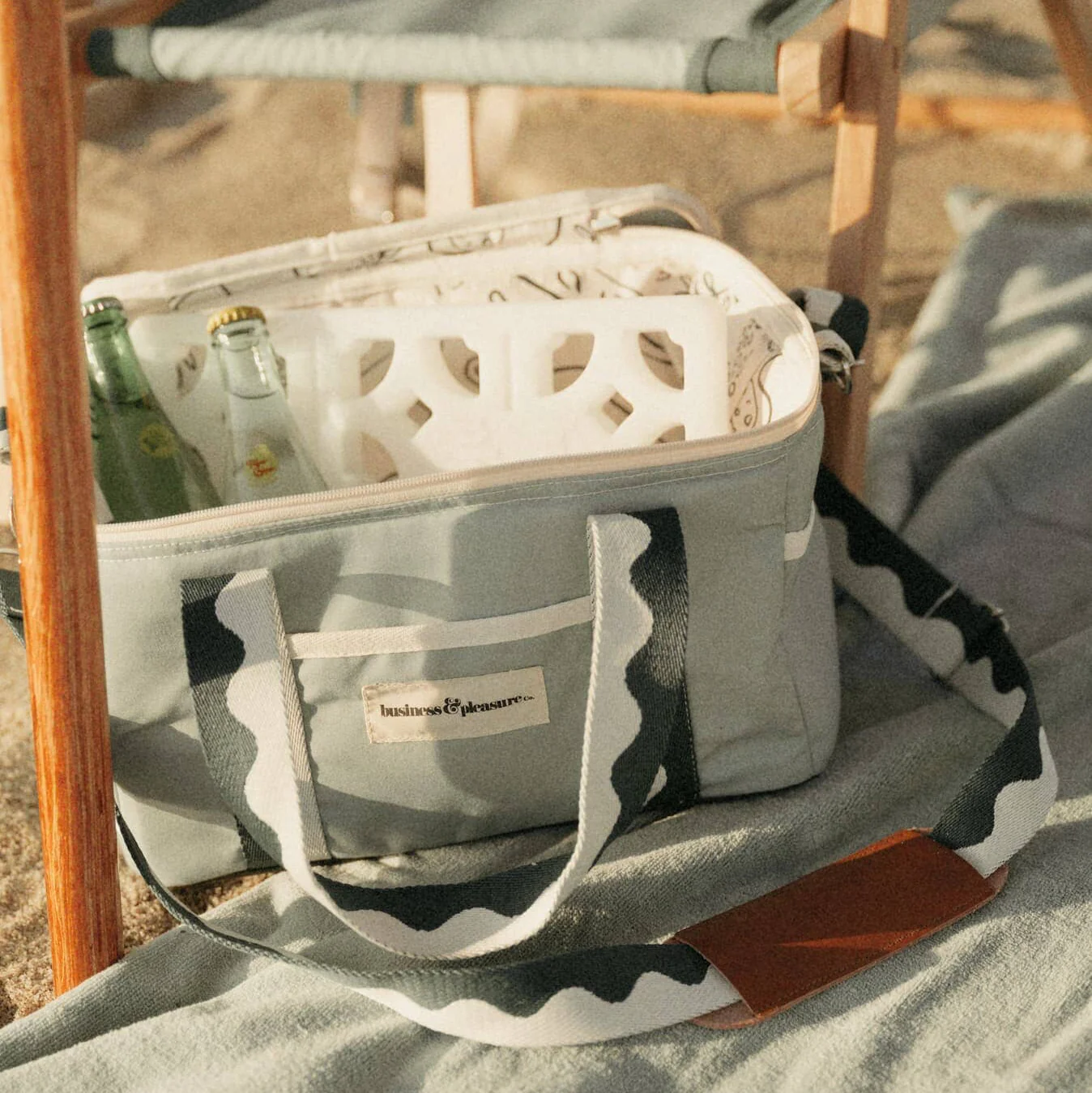 The Premium Cooler Bag - Rivie Green - Image 6