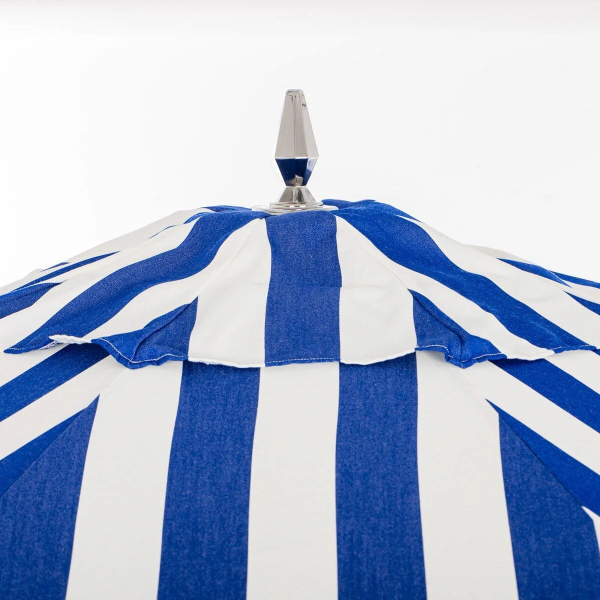 The Resort Market Umbrella in Crew Mediterranean Blue Stripe | 10' Antique White Frame - Image 4