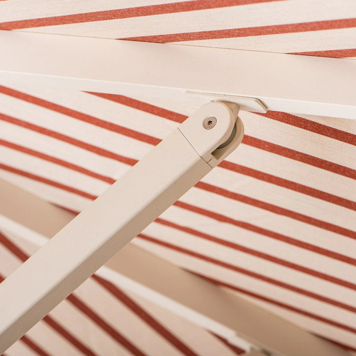 The Resort Market Umbrella in Monaco Le Sirenuse Stripe | 8' Antique White Frame - Image 9