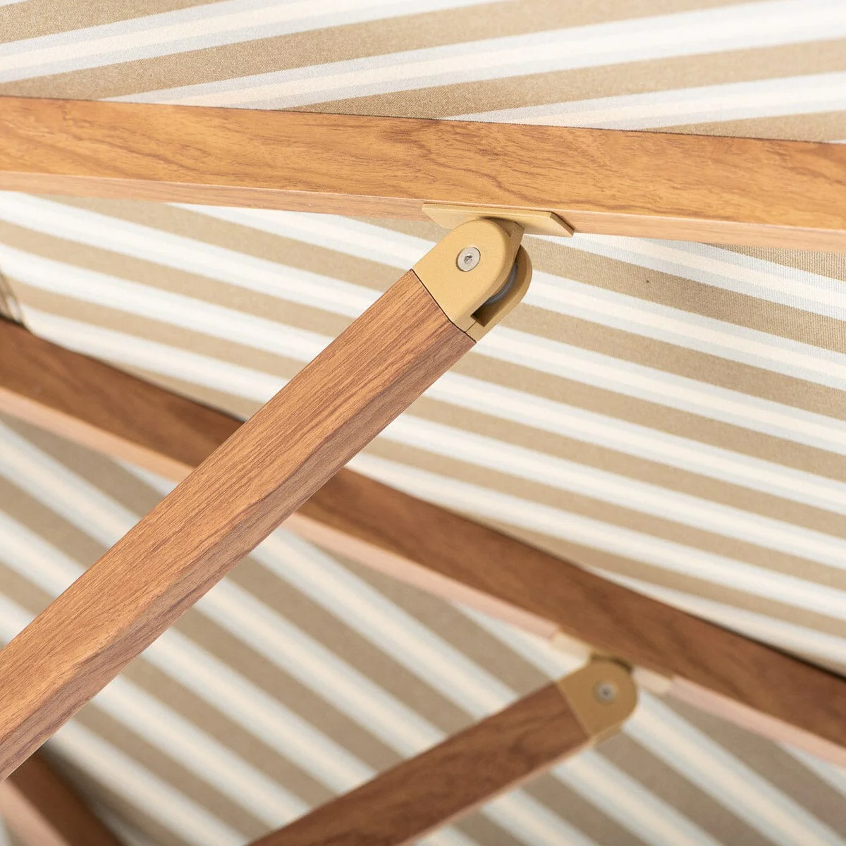 The Resort Market Umbrella x Jenni Kayne & California Stripe - Image 12