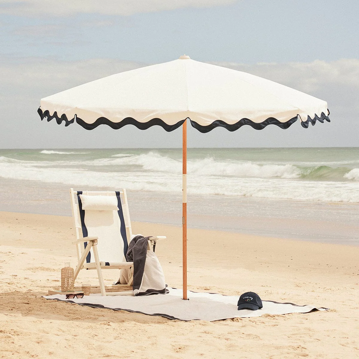 The Tommy Chair - Rivie White - Image 3
