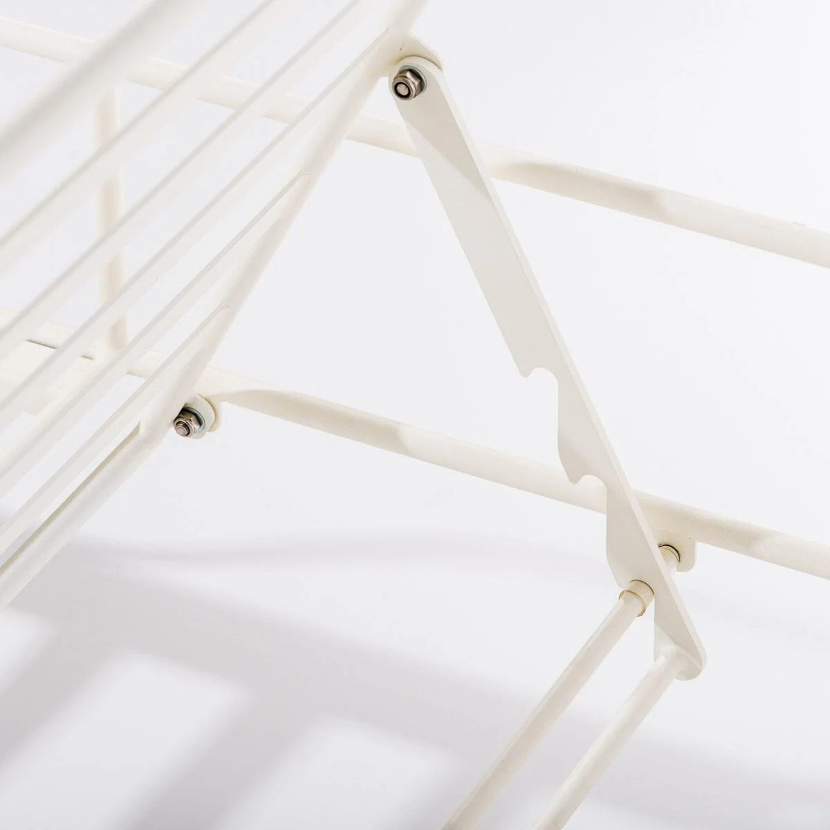 The Waterhouse Sun Lounger - Frame - Antique White - Image 5