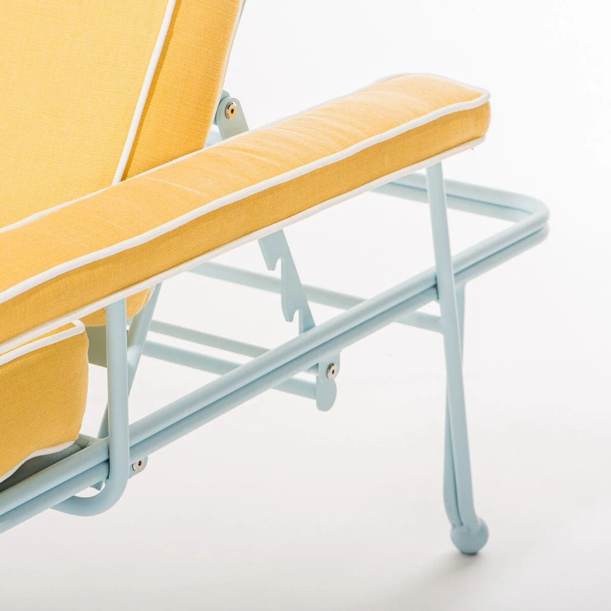 The Waterhouse Sun Lounger - Armrest Set - Sunbleached Yellow - Image 4