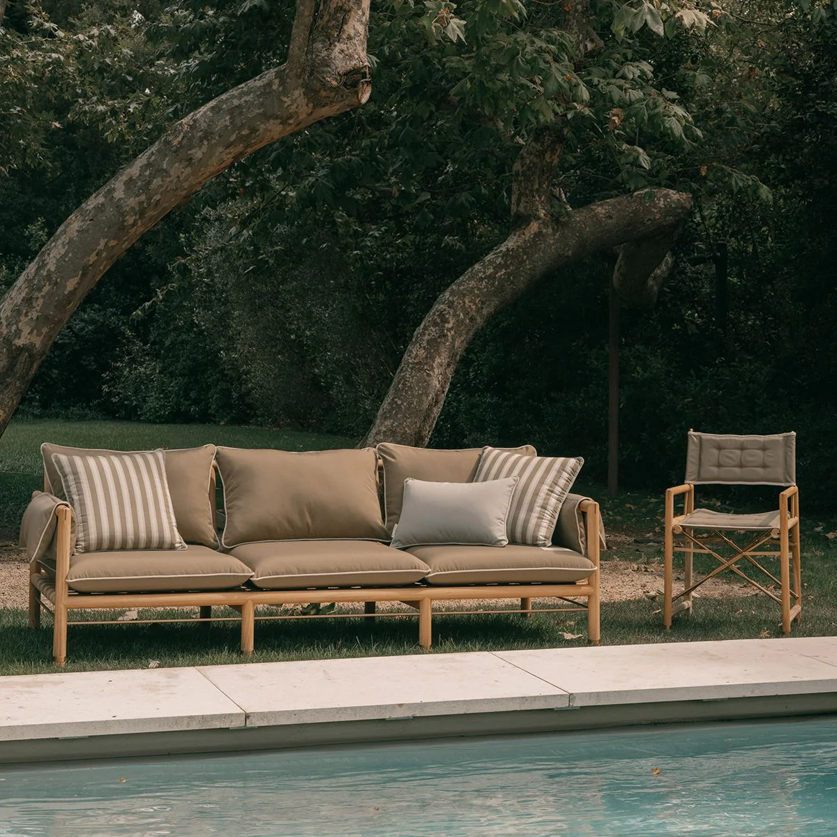 The WES Sofa x Jenni Kayne in Grove  | Teakwood Frame - Image 10