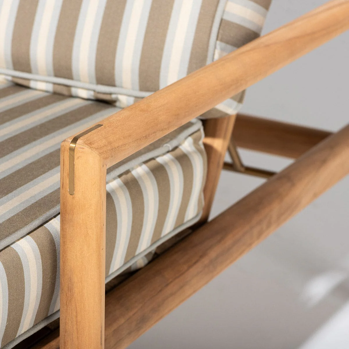 The WES Sun Lounger x Jenni Kayne | California Stripe - Image 6