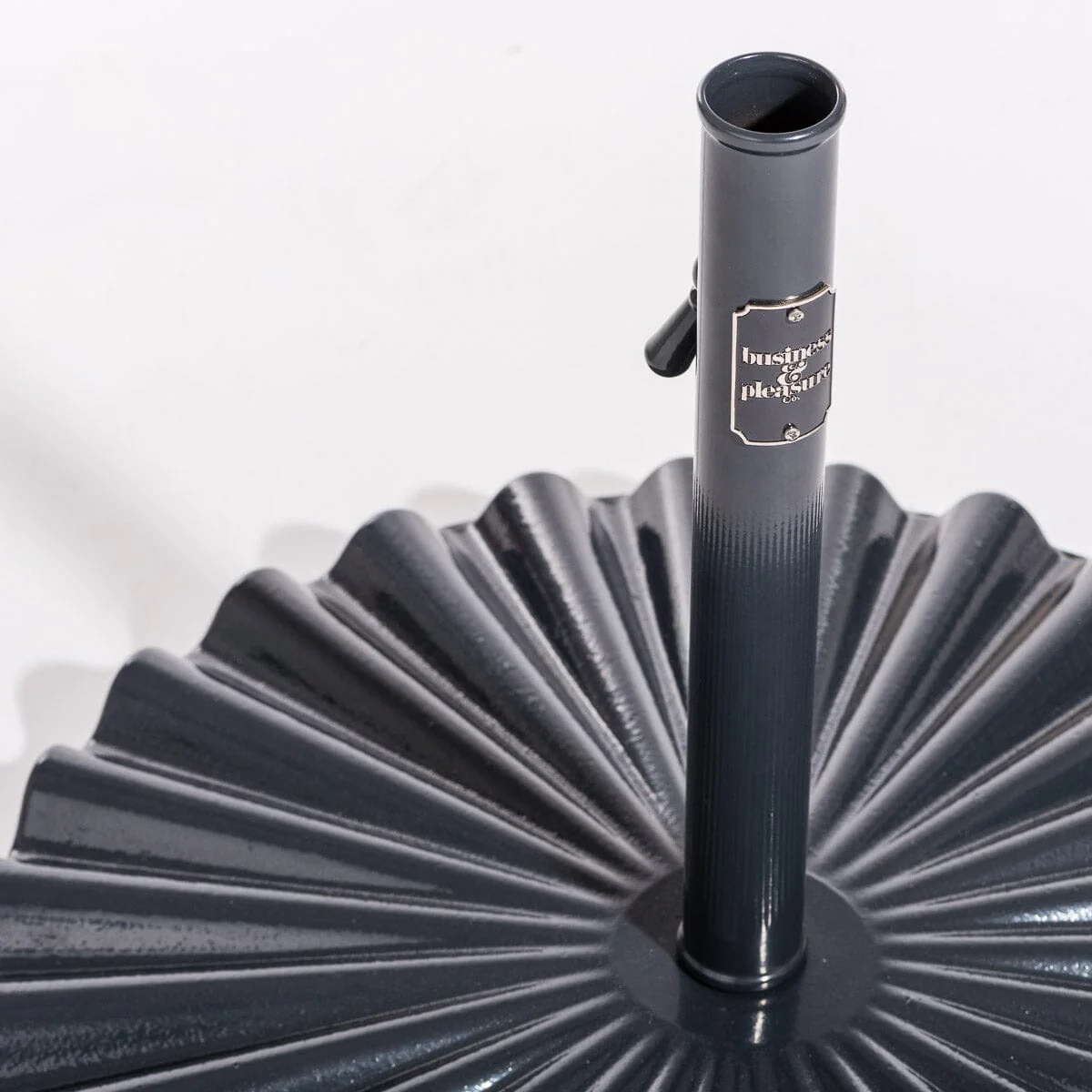The XL Clamshell Base - 41 kgs - Vintage Black - Image 3
